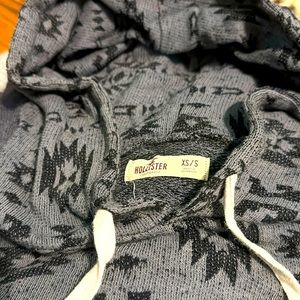 Cute Soft Aztec Style Print Hoodie With Kangaroo Pocket. Very Cute.